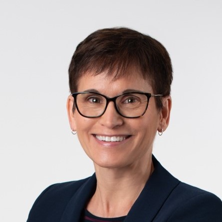 Headshot of Pam Brink